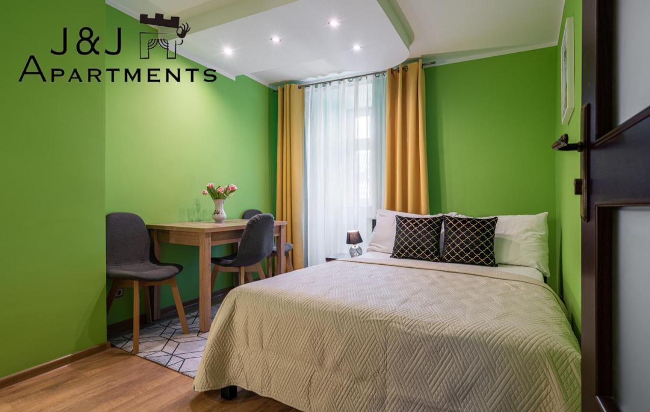 J&J Apartments, Szczytna 1, Apartament 9 Torun Bagian luar foto