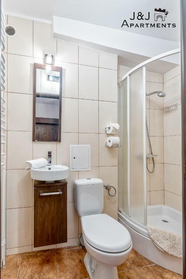 J&J Apartments, Szczytna 1, Apartament 9 Torun Bagian luar foto